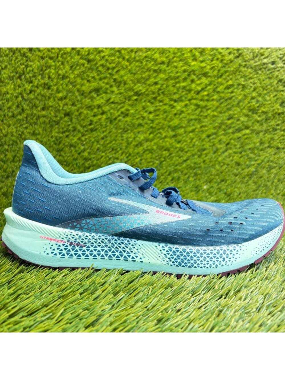 Brooks Hyperion Tempo Womens Size 8.5 Blue Pink Athletic Running Shoes Sneakers